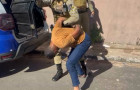 Homem de 27 anos, foragido e suspeito de integrar facção criminosa, é preso pela Polícia Militar em Araguaína.