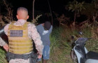 Suspeito preso conduz PM ao local onde moto foi escondida após assalto.