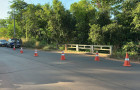 Local onde corpo foi encontrado sob ponte, em estrada entre o bairro JK e a TO-222, mobiliza PM e DHPP após denúncia anônima.
