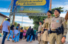 Policiais militares reforçam a segurança no trajeto da romaria para garantir tranquilidade aos participantes 