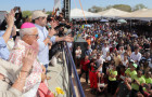 Em ato de valorização das tradições religiosas e culturais, o governador do Tocantins, Wanderlei Barbosa, acompanhado da primeira-dama e secretária extraordinária de Participações Sociais, Karynne Sotero, participou, na manhã desta sexta-feira, 15, da Mis