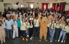 Estudantes da Escola Estadual João de Abreu acompanharam a abertura do projeto Tocantins Amigo do Pet em Dianópolis