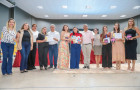Durante o evento foram entregues troféus, medalhas e certificados para as escolas e profissionais premiados, além de celulares e smartwatches, doados por meio de uma parceria com a Receita Federal.