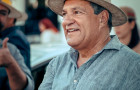 Natural de Campinorte (GO) e radicado em Paraíso do Tocantins desde os dois anos de idade, Osires Rodrigues Damaso construiu uma carreira sólida como empresário e líder político.