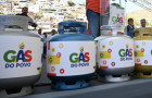 Gás do Povo vai garantir a gratuidade na recarga do botijão de gás de 13 kg para mais de 15 milhões de famílias inscritas no CadÚnico, beneficiando cerca de 50 milhões de brasileiros.
