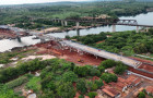 Vista panorâmica da ponte de Estreito em fase final de construção