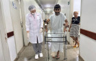 Após acidente José Manoel da Silva recebe cuidados de fisioterapia