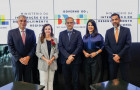 Senadora Professora Dorinha Seabra durante reunião com secretário-executivo do Ministério da Integração e Desenvolvimento Regional