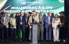 O diretor de pessoal, Regismarques Soares Camarço, discursou em nome dos servidores