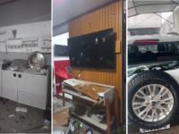 Vídeo gravado pela vítima mostra a casa completamente destruída após ataque do companheiro, que também danificou o veículo da família.