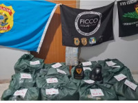Aproximadamente 467 kg de cocaína apreendidos pela FICCO/TO durante ação na BR-153, em Tabocão