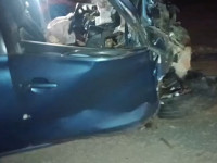 Nissan Kicks ficou completamente destruído na parte dianteira.