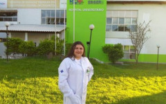 Jarina Araujo de Sousa atua como técnica de enfermagem no HDT.