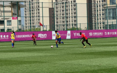 O jogo aconteceu no Dalian Football Youth Training Center e terminou com um placar de 2x2