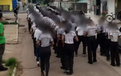 Estudantes durante atividade em que foram cantadas palavras de ódio 