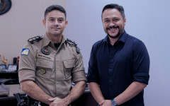 Comandante do 2ºBPM, Tenente Coronel Valdeone Dias e o presidente da Câmara,Max Fleury 