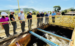 Membros do Conselho Municipal de Meio Ambiente visitam a Estação de Tratamento de Água ETA 006 para conhecer o sistema e discutir políticas ambientais em Palmas.