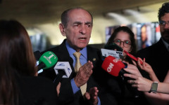 Fim da reeleição: PEC aprovada na CCJ do Senado unifica eleições e amplia mandatos para cinco anos a partir de 2034.