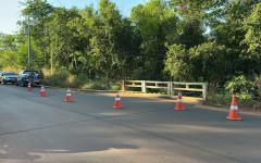 Local onde corpo foi encontrado sob ponte, em estrada entre o bairro JK e a TO-222, mobiliza PM e DHPP após denúncia anônima.