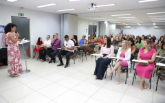A iniciativa nasceu a partir do projeto Empreenda Mulher, desenvolvido pelo Município para oferecer às mulheres em situação de vulnerabilidade social, valorização e orientação sobre como empreender com autonomia