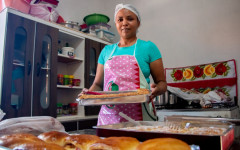  Projeto Mãos que Criam alia qualificação profissional e acesso a crédito para fomentar o empreendedorismo e a geração de renda 
