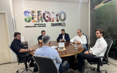Fabrizio Bevilacqua, presidente do grupo italiano NETCORP, em reunião com secretários do Tocantins para discutir investimentos em armazenagem de grãos e expansão do agronegócio no estado.