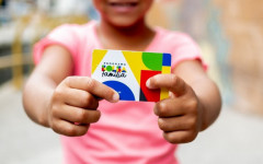 O programa de transferência de renda do Governo do Brasil alcança os 5.570 municípios do país.