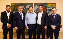 Dentre os destaques tratados pelo deputado e pelo governador, estão iniciativas no campo da habitação и na concessão de microcrédito para pequenos empresários. 