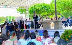 Governador Laurez Moreira celebra 37 anos do Tocantins e anuncia foco na industrialização e infraestrutura do estado