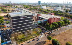 A medida foi expedida pelo conselheiro Severiano Costandrade, relator da Quarta Relatoria, após análise de denúncia apresentada pela empresa RC Ramos Edificações Ltda