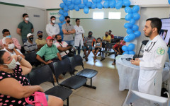 Durante o mês, as equipes da Atenção Primária intensificarão as atividades em comunidades, empresas e espaços públicos, levando informação e incentivo ao diagnóstico precoce.