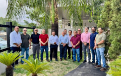 O objetivo é ouvir diretamente a proposta do governador e acompanhar de perto as definições sobre o tema.