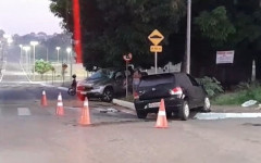 Acidente ocorreu por volta das 4h da madrugada. 