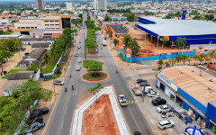 O trecho da Avenida Filadélfia entre a Rua Ademar Vicente Ferreira e Avenida Dom Emanuel receberá nova sinalização vertical e horizontal, faixas de pedestres elevadas, fechamento de canteiros e a substituição da rotatória em frente ao 2° Batalhão da Políc