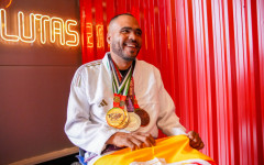 Ir sozinho não me impediu de representar a nossa cidade e de conquistar esses títulos. Pra mim, é motivo de muito orgulho e uma honra conquistar e ser o primeiro paratleta a representar Araguaína.