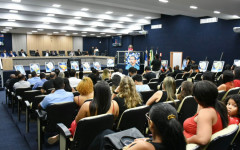 Durante a sessão, vereadores destacaram os avanços que Gurupi vem alcançando nas áreas de infraestrutura, educação, saúde, cultura e desenvolvimento econômico