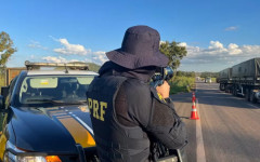 Policial rodoviário em estrada do Tocantins