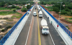 Testes de carga realizados pelo DNIT na nova ponte sobre o Rio Tocantins, entre TO e MA.