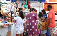 A Feira Arte e Talento é um evento cultural e gastronômico aberto ao público, realizado todos os domingos na Praça das Nações e Praça do Noroeste