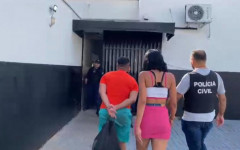 Mulheres foram presas em flagrante durante ação da 2ª Denarc, no Setor Carajás, em Araguaína, suspeitas de envolvimento com o tráfico de drogas.