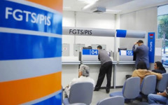 O valor do benefício varia de R$ 136 a R$ 1.621, conforme a quantidade de meses trabalhados em 2024.