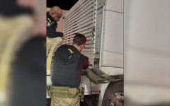 PRF apreende 500 kg de cocaína escondidos em caminhão na BR-153 em Guaraí