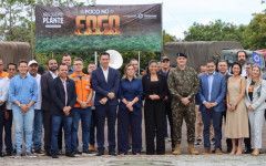 Primeira-dama Karynne Sotero durante solenidade de abertura do Projeto Foco no Fogo 2026, no 22º Batalhão de Infantaria do Exército, em Palmas
