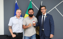 Oficial investigador Ariston Ribeiro de Araújo durante solenidade de aposentadoria na sede da Delegacia Geral da Polícia Civil, em Palmas 