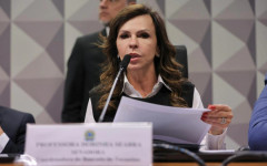 Senadora Professora Dorinha Seabra (União) durante reunião da Comissão de Educação do Senado 