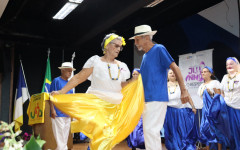  Evento contou com apresentação do Grupo de Dança Flores dos Ipês