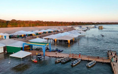 Especialistas reforçam cuidados com a exposição ao sol, hidratação e prevenção de doenças durante a temporada de praias no Tocantins.