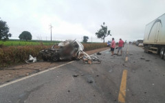 Colisão aconteceu na BR-153, em Talismã.