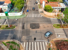 Os quatro semáforos funcionarão em dois tempos, ou seja, dois vão abrir ao mesmo tempo.