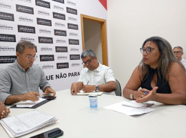 Reunião entre a direção do Sintet e o prefeito de Araguaína, Wagner Rodrigues, que resultou no fim da greve da educação com avanços para a categoria. 